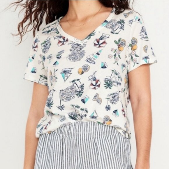 NWOT Old Navy Womens EveryWear V-Neck T-Shirt L Tropical Print 100% Cotton - Picture 1 of 4